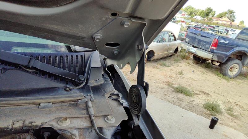 1999-2007 GMC Sierra 2500 Pickup Hood Hinge RH