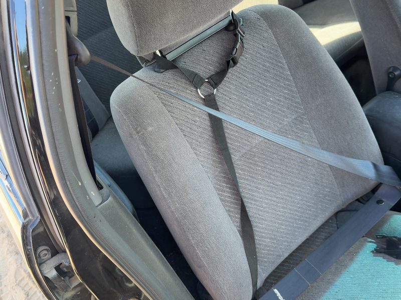 1996 Nissan Maxima Front Seat Belt RH