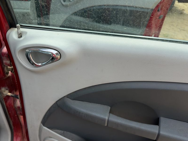 2007-2010 Pt Cruiser Rear Door Trim Panel RH