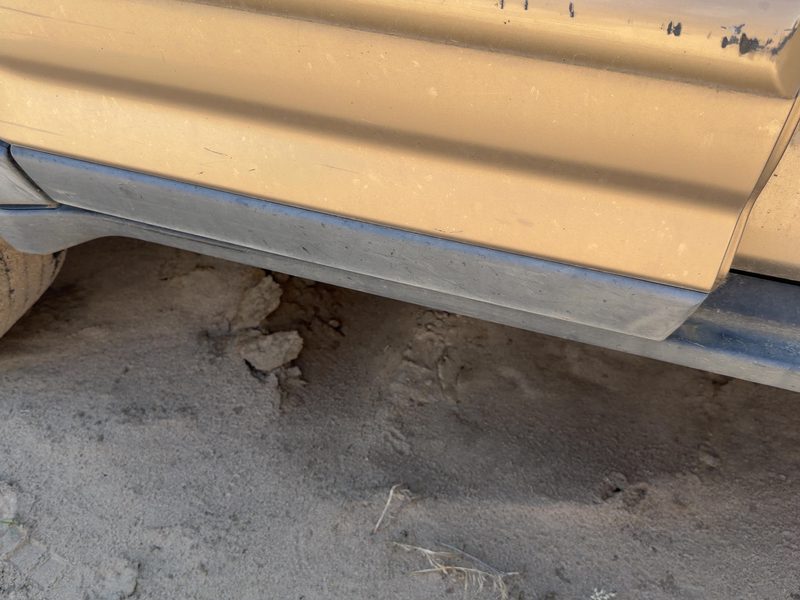 2002-2006 Honda Crv Rear Door Moulding RH