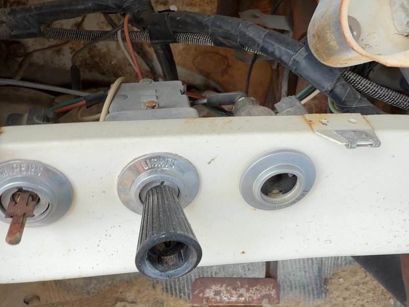 1968 Ford Pickup F350 Series Headlight Switch (Dash Mtd)