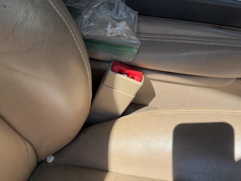 2001 Lincoln LS Front Seat Belt RH
