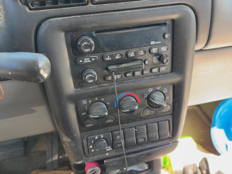 2000 Chevrolet Venture Dash Panel