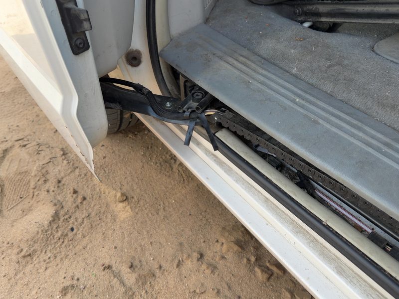 2010 Chrysler Town & Country Rear Door Latch RH