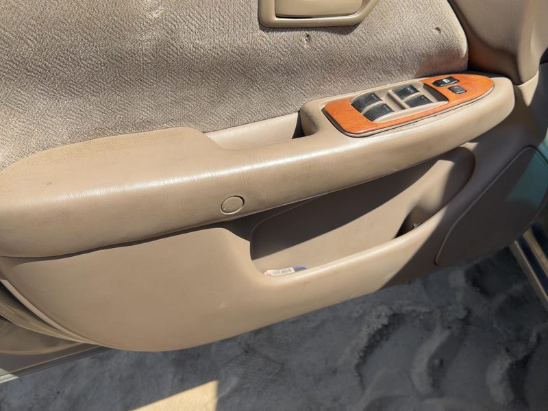1997-1999 Toyota Camry Front Door Trim Panel LH