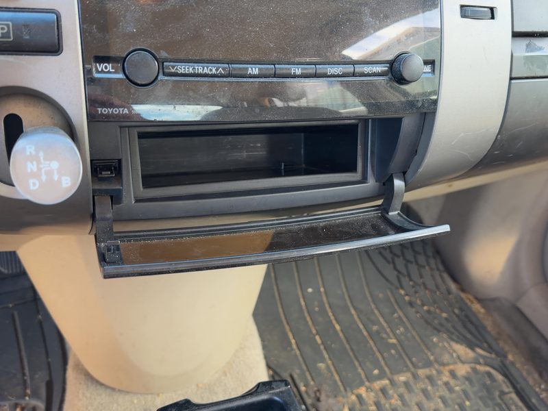 2004-2009 Toyota Prius Dash Panel