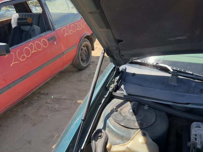 1999-2001 Lumina (also See Lumvan) Hood Hinge RH