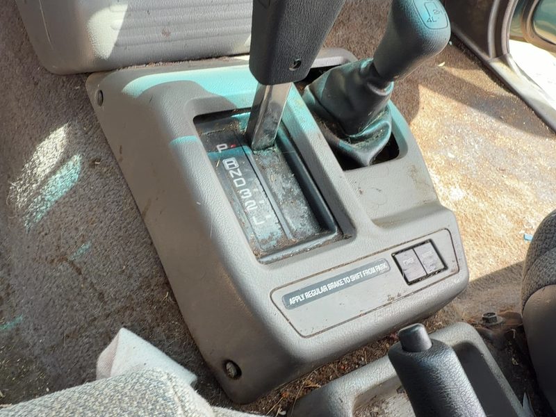 1995-1997 Isuzu Rodeo Dash Panel