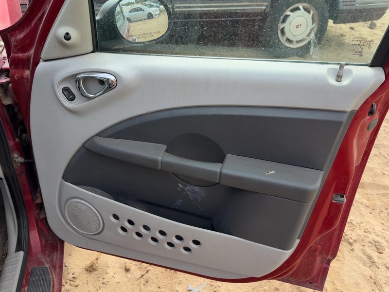 2006-2010 Pt Cruiser Front Door Trim Panel RH