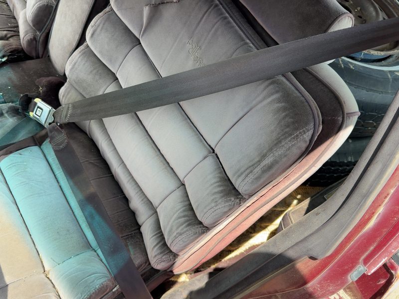 1986 Buick Park Avenue (80&up) Front Seat Belt LH