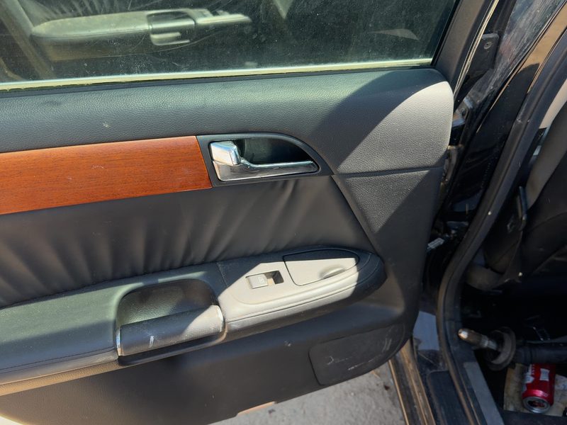 2006-2007 Infiniti M35 Rear Door Trim Panel LH