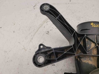 2007 Lincoln Navigator Air Intake Tube Elbow Oem 7L19a589ab