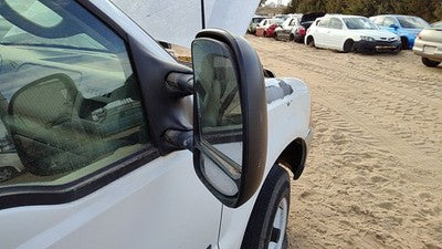 00-07 F250 Super Duty Passenger Right Manual Side Mirror Door Mounted Oem White