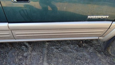 2000-2002 Honda Passport Passenger Right Front Moulding From Door Oem Trim Strip