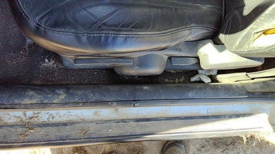 2006 Chevy Cobalt Coupe Driver Left Lower Kick Trim Panel Oem 192 Ebony