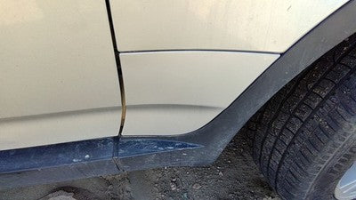 2004 Bmw X3 Passenger Right Moulding From Fender Oem Trim Strip Silver