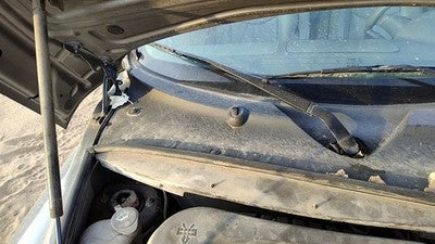 2007 Chevy Hhr Windshield Wiper Cowl Vent Trim Panel Oem Cover