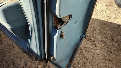 75 Cutlass Supreme Passenger Right Front Door Latch Wth Rods/Cables 2 Door Coupe