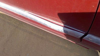 95-02 Eldorado Passenger Right Front Moulding From Door Trim Strip Crimson 86U