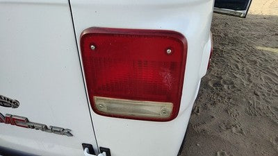 1985-1996 Gmc Van 3500 Passenger Right Tail Light Brake Lamp Oem Rear 05977496
