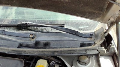 2015 Chrysler 200 Driver Left Windshield Wiper Arm Oem Blade Lever 68241707Aa