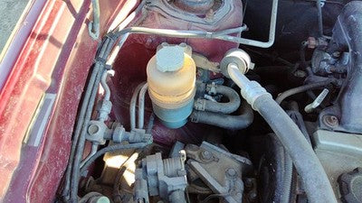04-06 Mitsubishi Outlander Power Steering Fluid Remote Reservoir Tank 2.4L Fwd