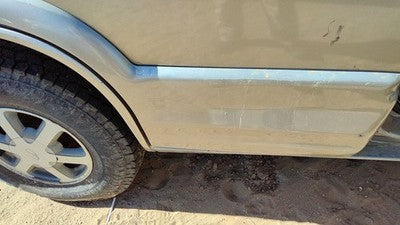 98-01 Bravada Passenger Right Rear Moulding From Door Back Trim Strip Pewter 11U