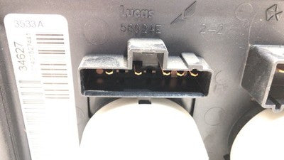 2004-2007 Dodge Caravan Temperature Control Module In Dash Heater Ac Head Unit
