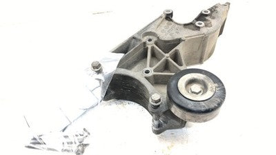 2005 Chevy Avalanche Power Steering Pump Mount Bracket With Bolts Oem 12554030