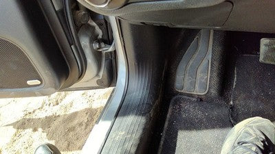 2015 Chrysler 200 Driver Left Lower Kick Trim Panel Oem Black X9