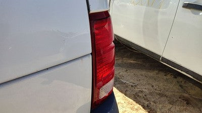 2002-2005 Ford Explorer Passenger Right Tail Light Brake Lamp Oem Rear