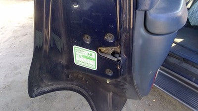 1995-2002 Ford Explorer Driver Left Rear Door Latch With Rods/Cables Oem Back