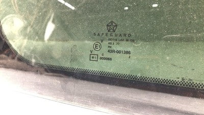 2002-2007 Jeep Liberty Back Glass Rear Window With Hinges Oem 55360342Ad