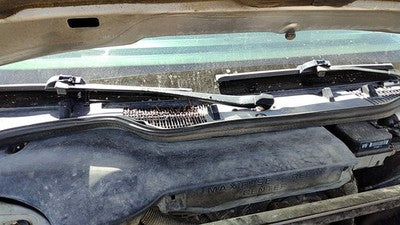 1996-1999 Buick Lesabre Passenger Right Windshield Wiper Arm Oem Blade Lever