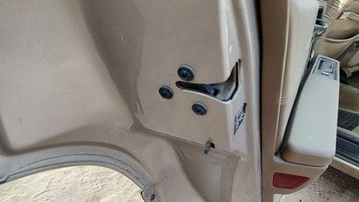 1992 Buick Park Ave Ultra Driver Left Rear Door Latch With Rods/Cables Oem Back
