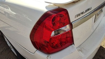 2004-2008 Chevy New Style Malibu Driver Left Tail Light Brake Lamp Oem Rear