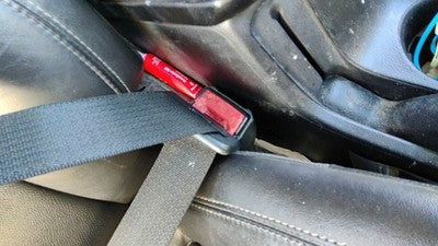 11-13 Chevy Cruze Passenger Right Front Seat Belt Buckle Receiver Oem Black Afo
