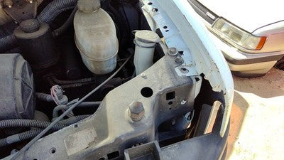 2003-14 Chevy Express Van Windshield Washer Fluid Reservoir With Pump Wiper Tank