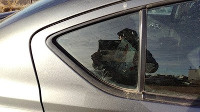 12-19 Nissan Versa Passenger Right Rear Vent Window Back Door Glass With Frame