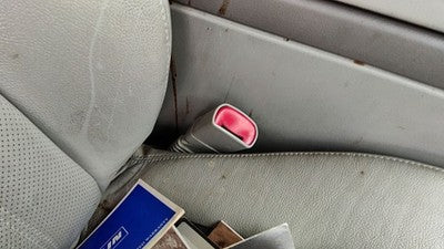 03-05 Lincoln Aviator Passenger Right Front Seat Belt Buckle Receiver Gray Bl