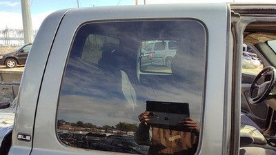 1999-2006 Gmc Sierra 2500 Passenger Right Rear Side Window Door Glass Oem Back