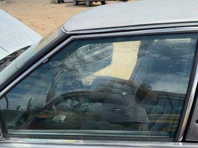 1986-1987 Olds 88 Driver Left Front Side Window Door Glass Oem 20478738