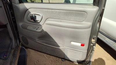 97-99 Chevy Suburban Passenger Right Front Inside Door Trim Panel Only Gray 132