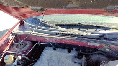 2004 Mitsubishi Outlander Windshield Wiper Cowl Vent Trim Panel Oem Cover