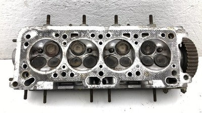 1993-1994 Chrysler Colt Cylinder Head With Camshaft Oem 1.5L Sohc Md174888