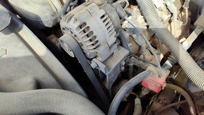 1999 Chevy Silverado 1500 Power Steering Pump With Mount Bracket Oem 5.3L