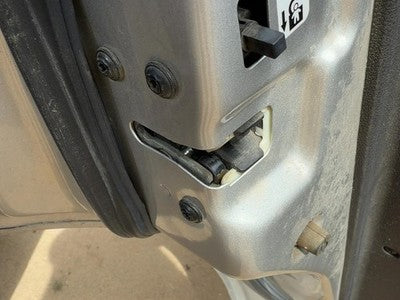 2006-2007 Ford Fivehundred Driver Left Rear Door Latch With Rods/Cables Oem Back