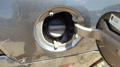 1999-2004 Ford Mustang Fuel Filler Neck Assembly With Gas Cap Oem