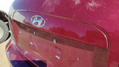 2007 Hyundai Accent License Plate Trim Surround Panel Tail Trunk Finish 5r Red
