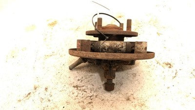 1984-00 Honda Civic Passenger Right Rear Back Stub Axle With Brake Backing Plate